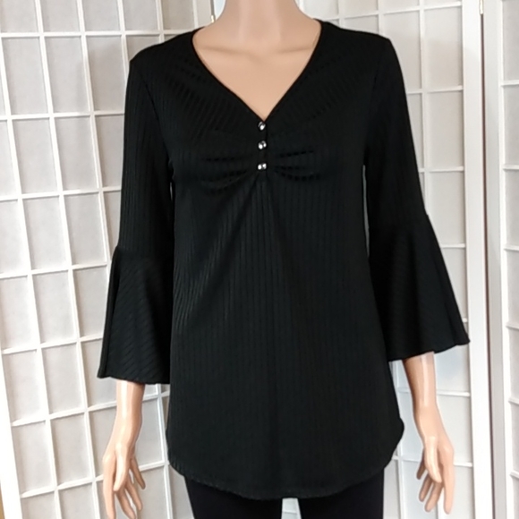 Sami & Jo Tops - Sami & Jo black ribbed blouse w/ Bell sleeves
